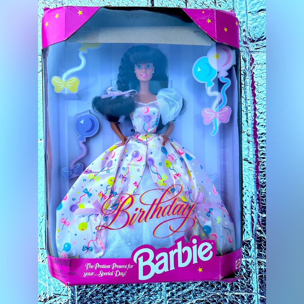 New In Box - 1996 Barbie Birthday Doll - Prettiest Present for your special day